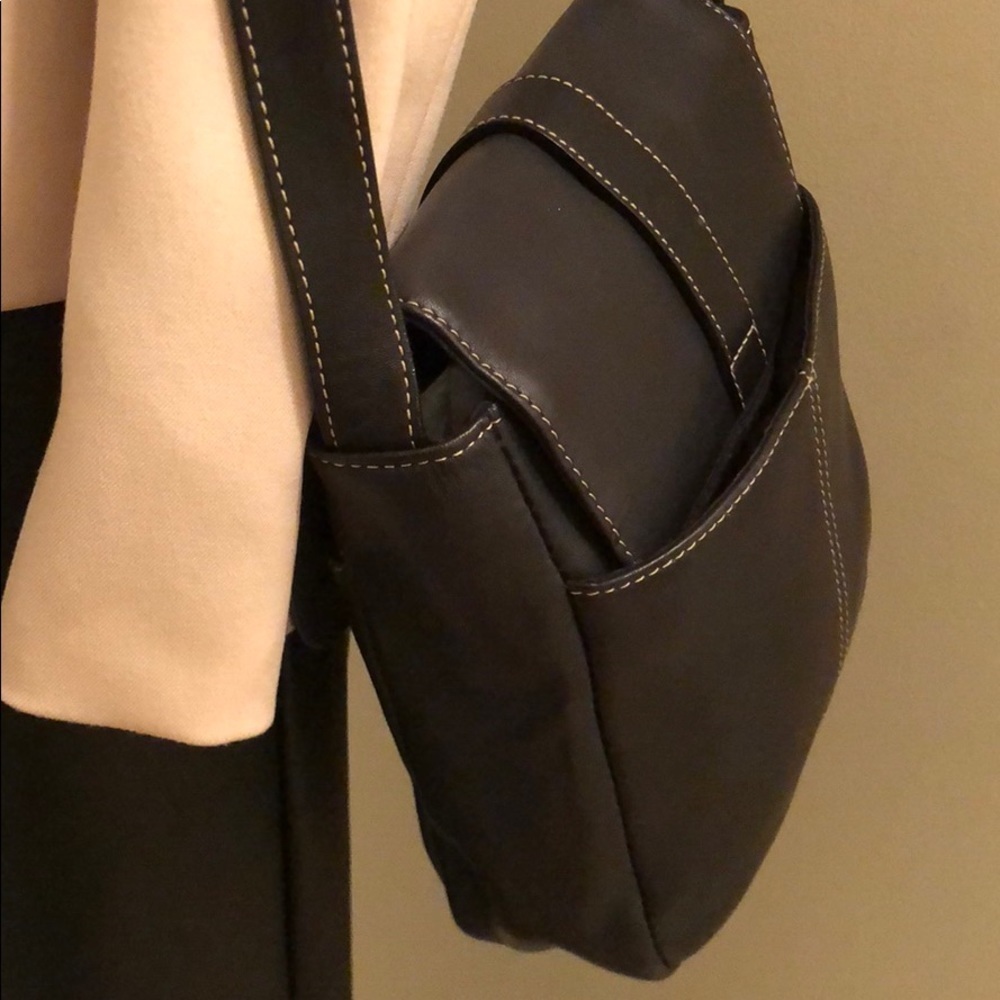Etienne Aligner should bag - Picture 7 of 8